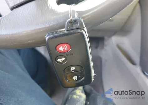 2011 Toyota Camry Xle z USA, uszkodzony, nr VIN 4T1BF3EK3BU665629